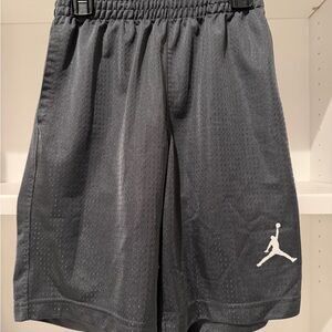 Jordan Medium Youth dark Gray Athletic Shorts- Like New